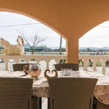 Апартаменты Laura Mit Pool By Interhome Stankovci (Zadar)