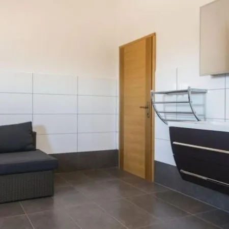 Laura Mit Pool By Interhome Апартаменты Stankovci (Zadar)