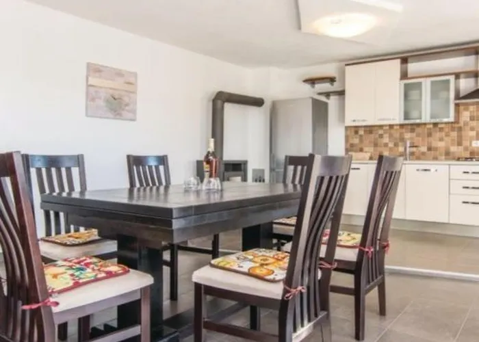 Laura Mit Pool By Interhome * Stankovci (Zadar)