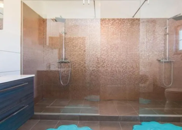 Laura Mit Pool By Interhome