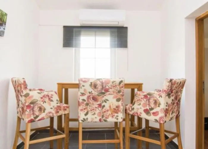 Laura Mit Pool By Interhome