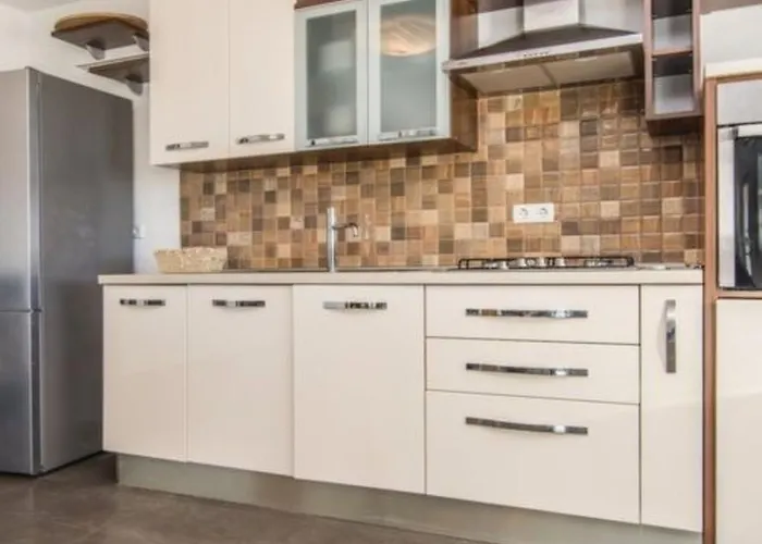 Laura Mit Pool By Interhome Апартаменты *